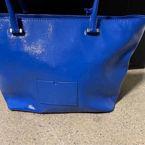 Kate Spade Tote - Picture 2 of 9